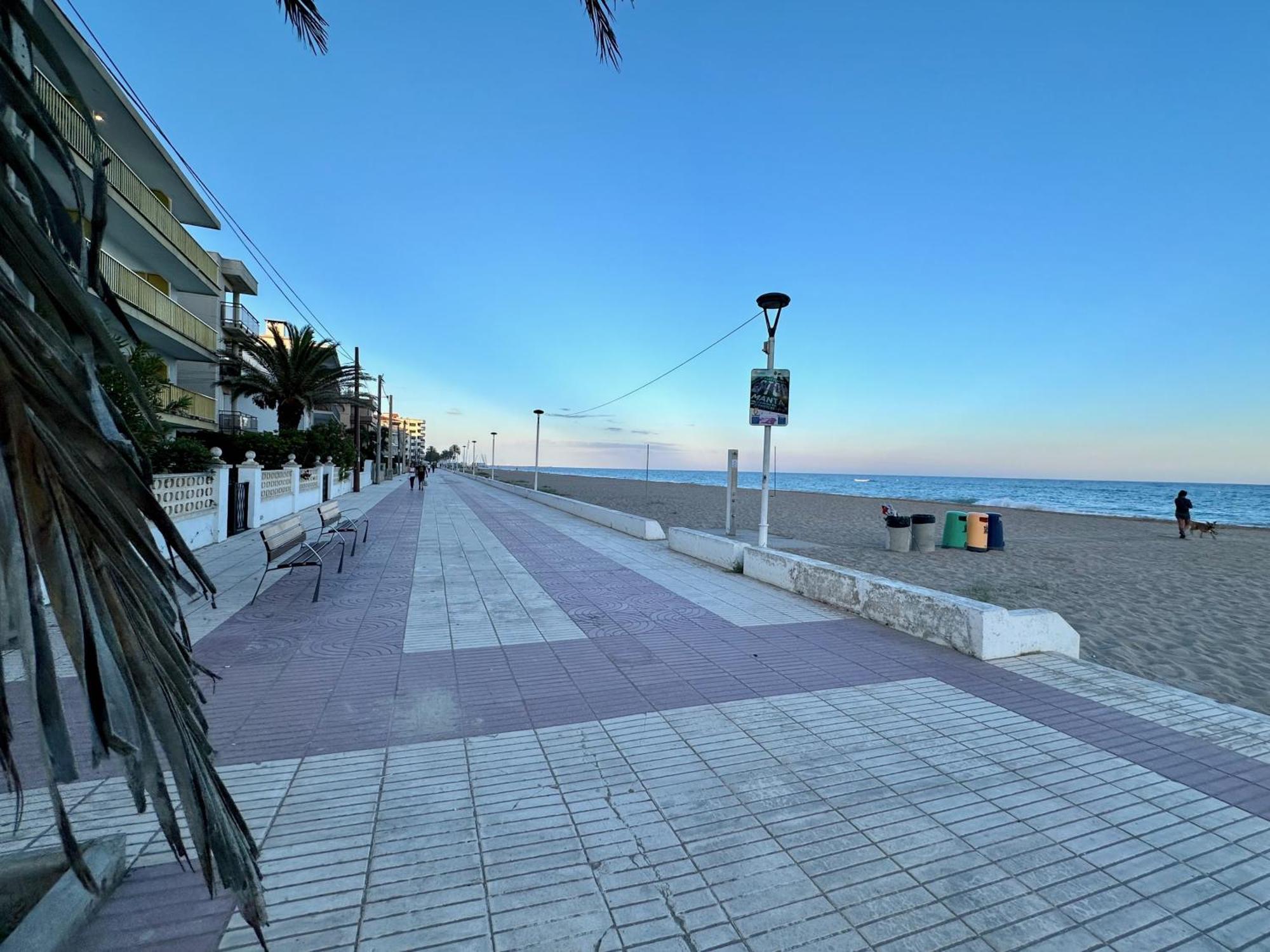 Sea Views Sanatori Beach, Barcelona Calafell Exteriér fotografie